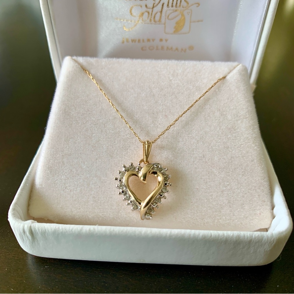 Solid 10K Gold Chain Necklace w/ Diamond Open Heart Pendant Stamped 10K